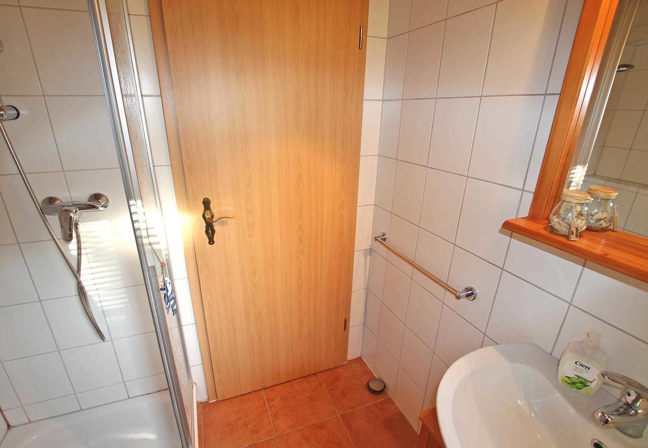 Ferienhaus Mit Separater Wohnung Waren See 9441 ภายนอก รูปภาพ
