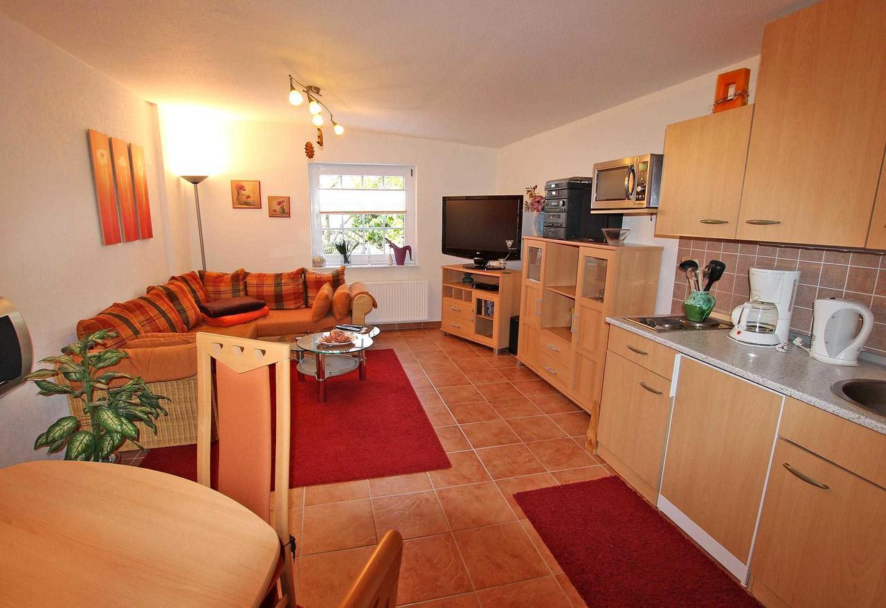 Ferienhaus Mit Separater Wohnung Waren See 9441 ภายนอก รูปภาพ